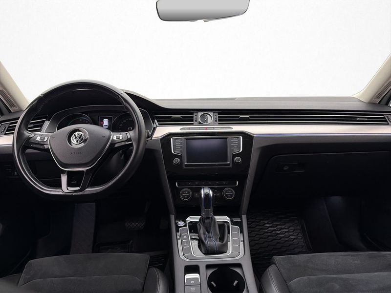 Volkswagen Passat bild 21