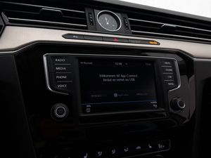 Volkswagen Passat bild 15