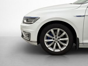 Volkswagen Passat bild 26