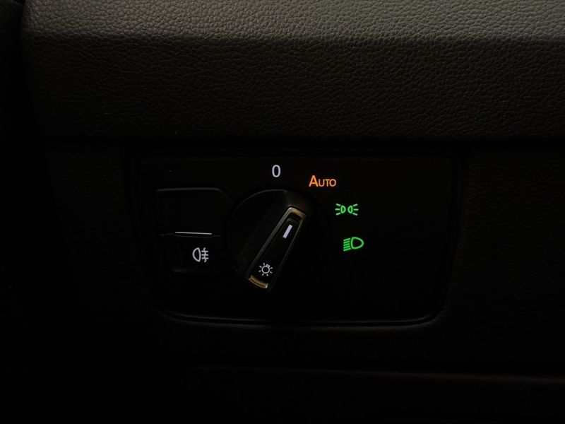Volkswagen Passat bild 25