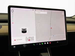 Tesla Model 3 bild 16