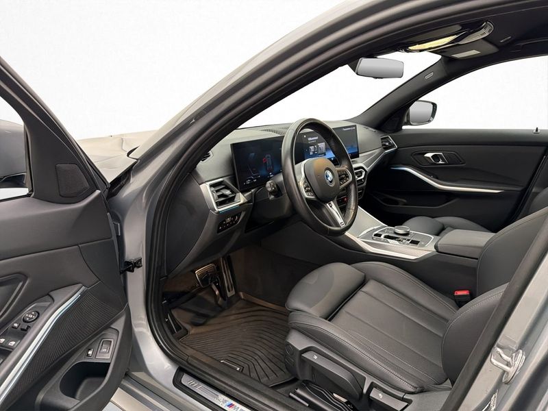 BMW 330 bild 31