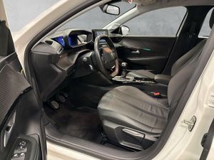 Peugeot 208 bild 11