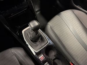 Peugeot 208 bild 22