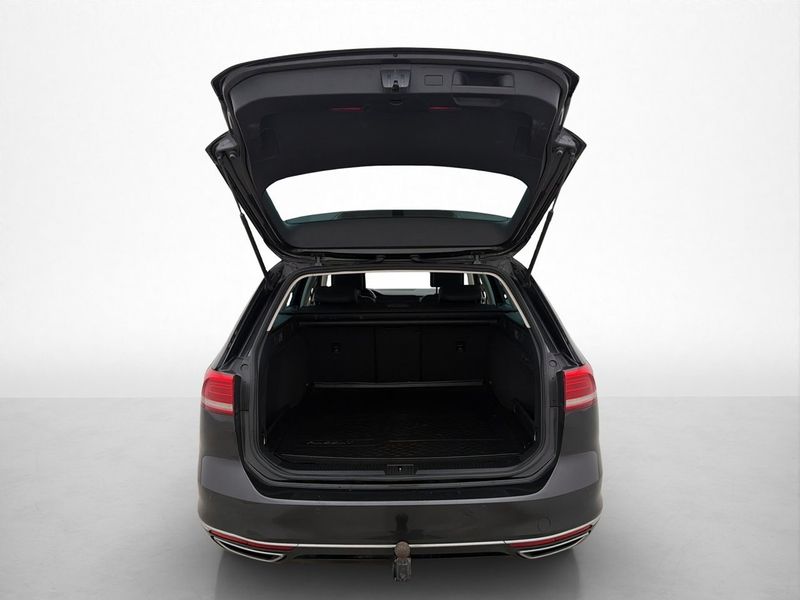 Volkswagen Passat bild 24