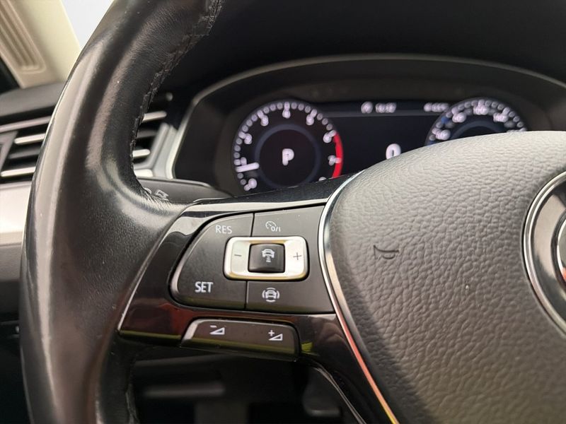 Volkswagen Passat bild 13