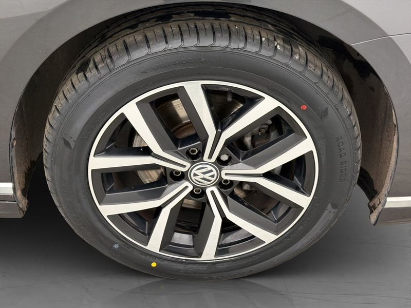 Volkswagen Passat bild 26