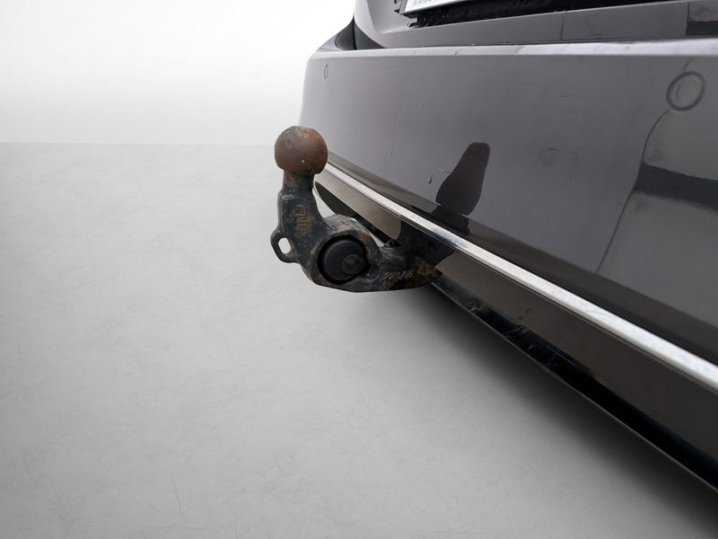 Volkswagen Passat bild 9