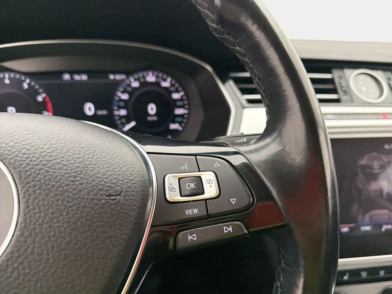 Volkswagen Passat bild 15