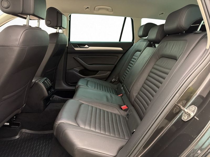 Volkswagen Passat bild 23