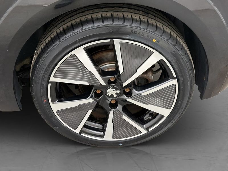 Peugeot e-208 bild 35