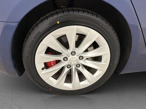 Tesla Model S bild 32