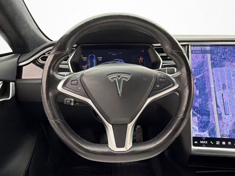 Tesla Model S bild 13