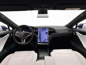 Tesla Model S bild 25