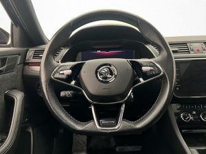Skoda Superb bild 13