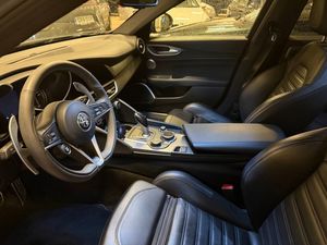 Alfa Romeo Giulia bild 9