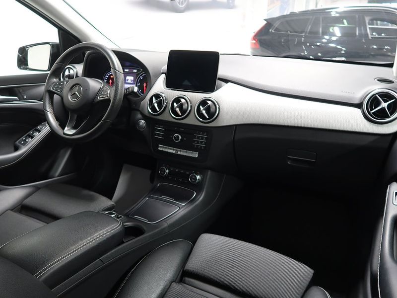 Mercedes B180 bild 16