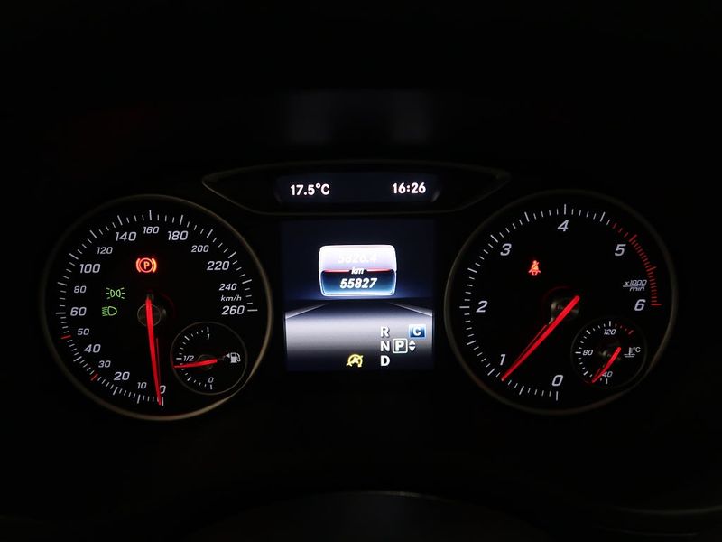 Mercedes B180 bild 19