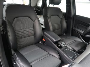 Mercedes B180 bild 17