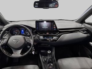 Toyota C-HR bild 7
