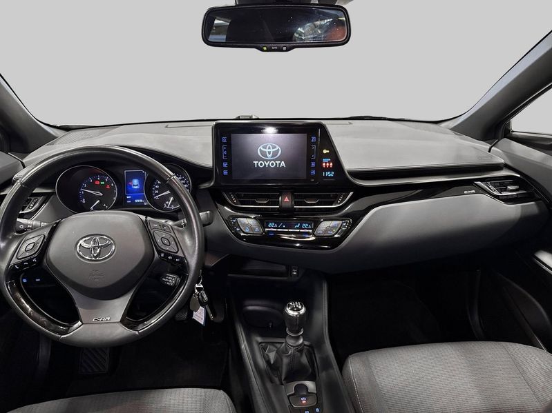Toyota C-HR bild 7