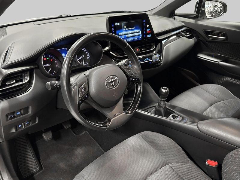 Toyota C-HR bild 8