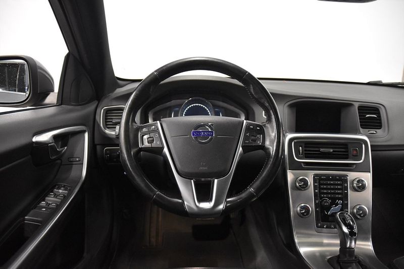 Volvo V60 bild 2