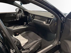 Volvo V60 bild 8