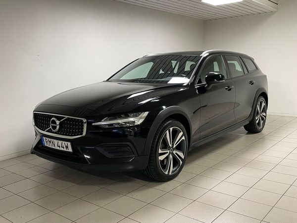 Volvo V60 Cross Country D4 AWD Edition - 2019