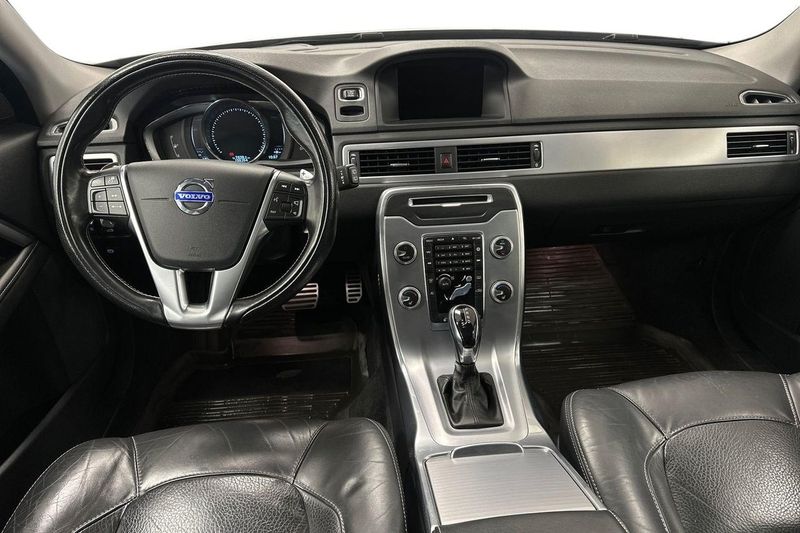 Volvo V70 bild 8