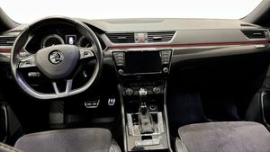 Skoda Superb bild 4