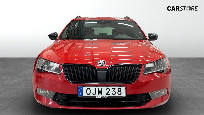 Skoda Superb bild 8