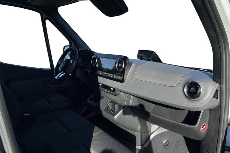 Mercedes e-Sprinter bild 12