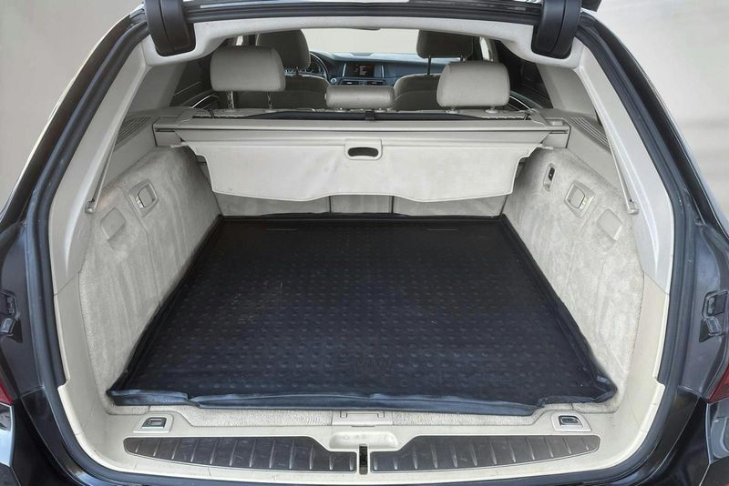 BMW 520 bild 9