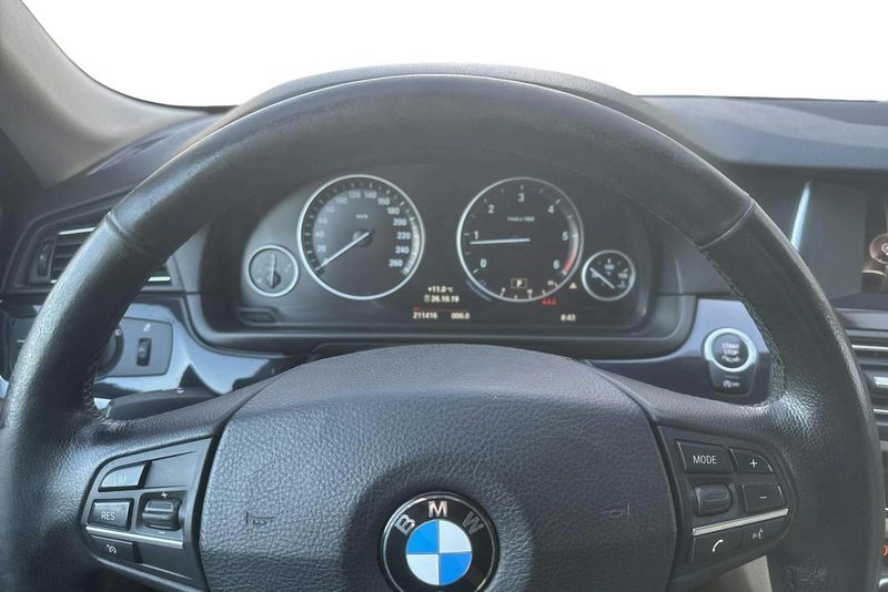 BMW 520 bild 10