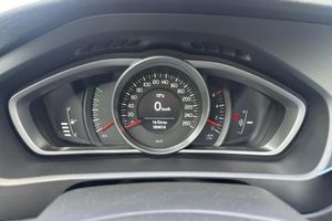Volvo V40 bild 11