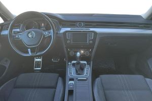 Volkswagen Passat bild 6