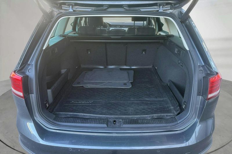 Volkswagen Passat bild 9