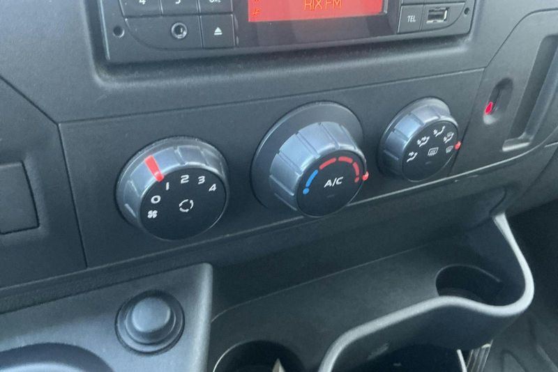 Renault Master bild 14