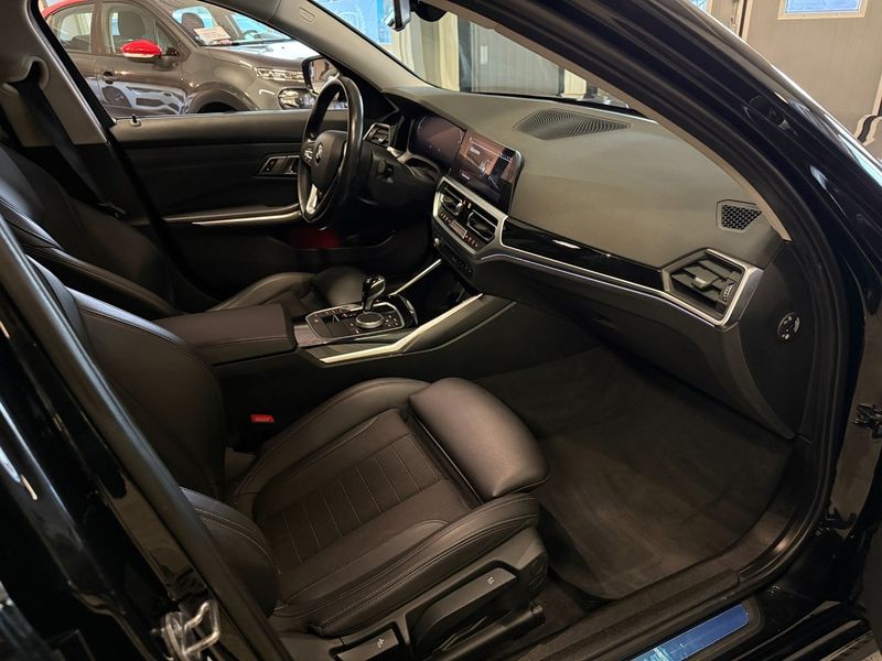 BMW 320 bild 13