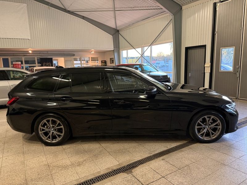 BMW 320 bild 2