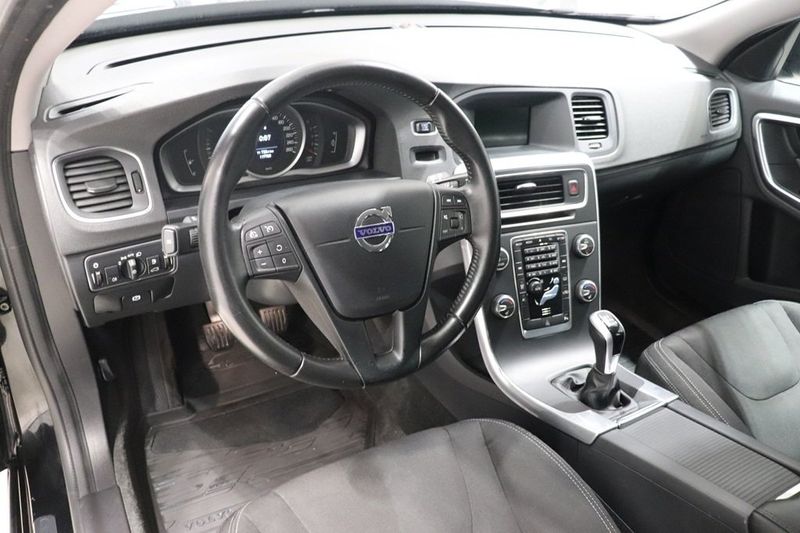 Volvo V60 bild 9