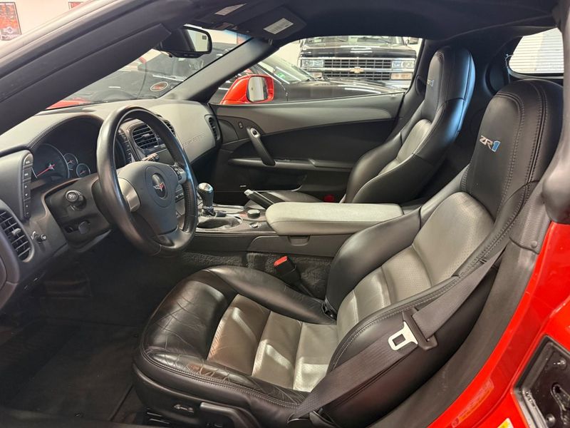 Chevrolet Corvette bild 24