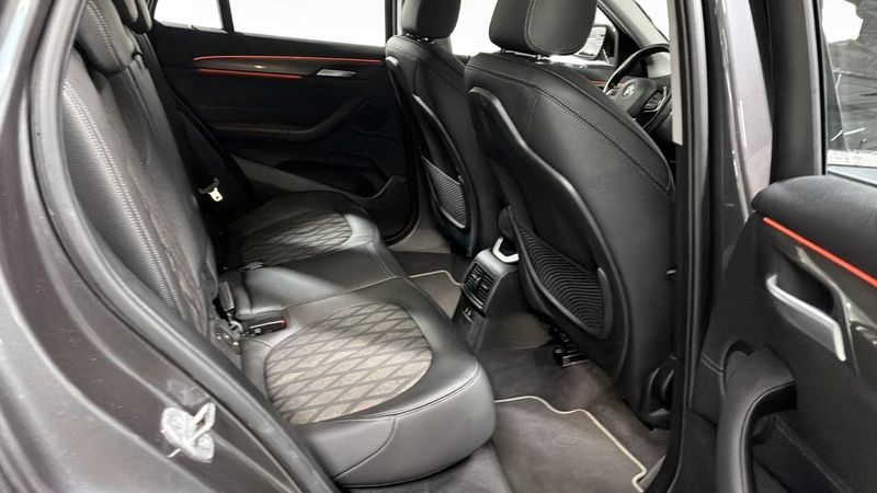BMW X1 bild 5