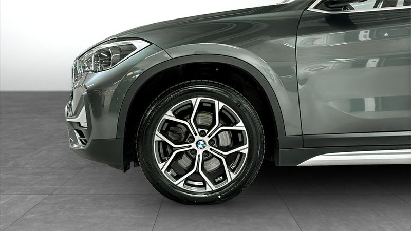 BMW X1 bild 9
