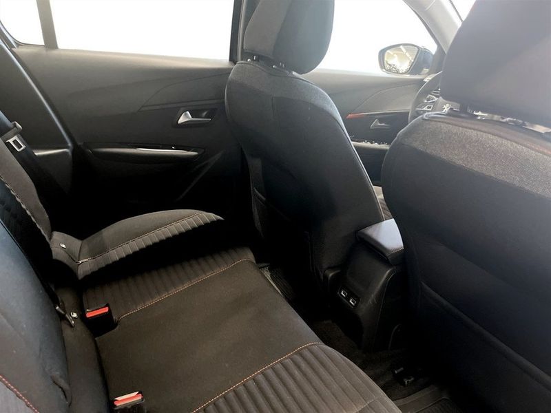 Peugeot e-208 bild 14