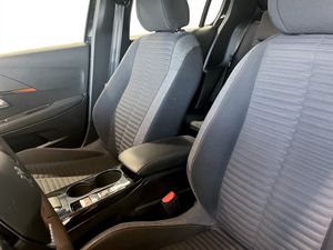 Peugeot e-208 bild 5