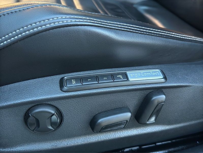 Volkswagen Passat bild 10