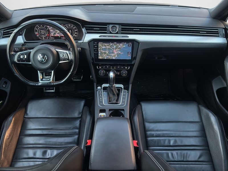 Volkswagen Passat bild 13