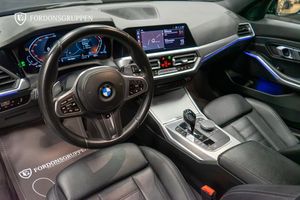 BMW 330 bild 16
